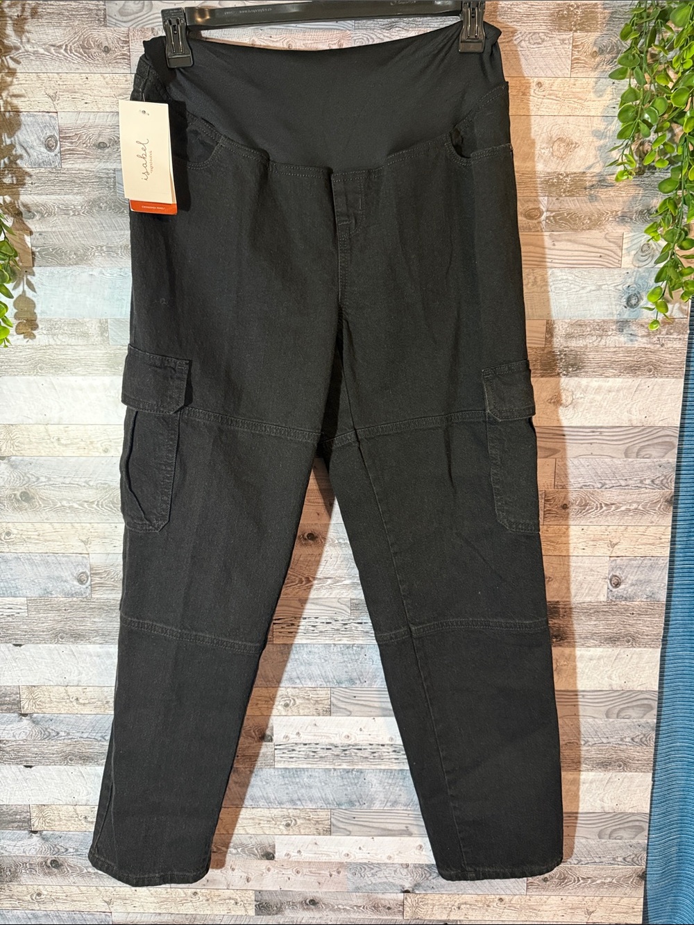 NWT! Isabel Black Maternity Cargo Pants with Stretch Panel